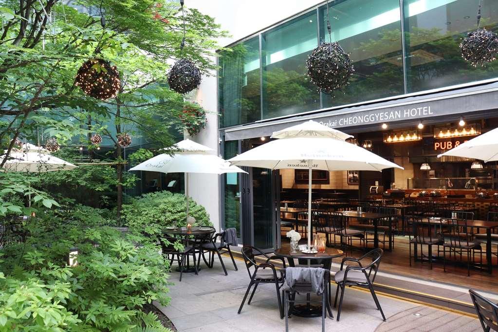 Orakai Cheonggyesan Hotel, BW Premier Collection Seoul Restaurang bild