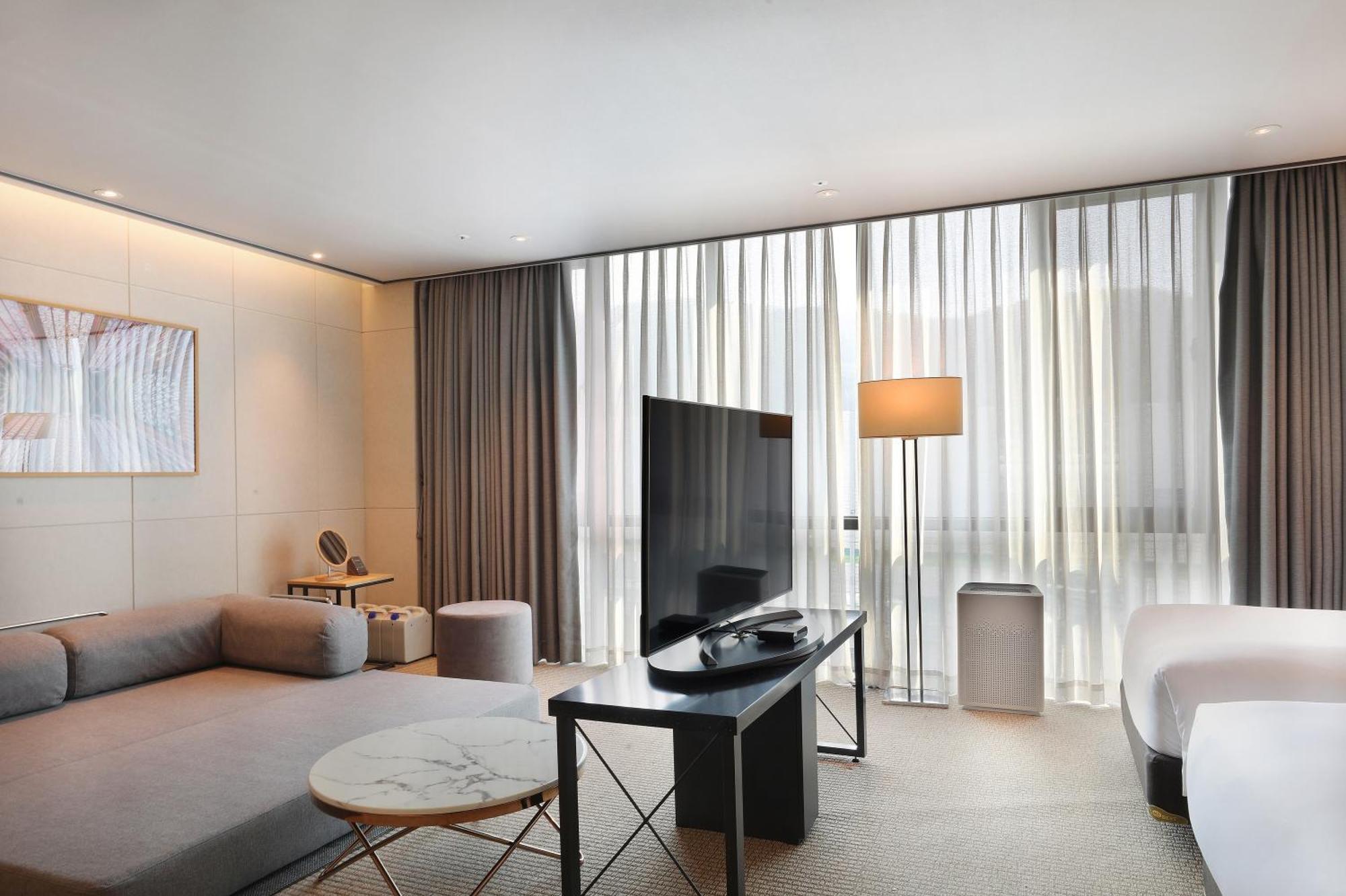 Orakai Cheonggyesan Hotel, BW Premier Collection Seoul Exteriör bild