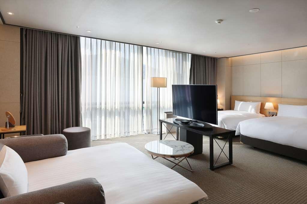 Orakai Cheonggyesan Hotel, BW Premier Collection Seoul Rum bild
